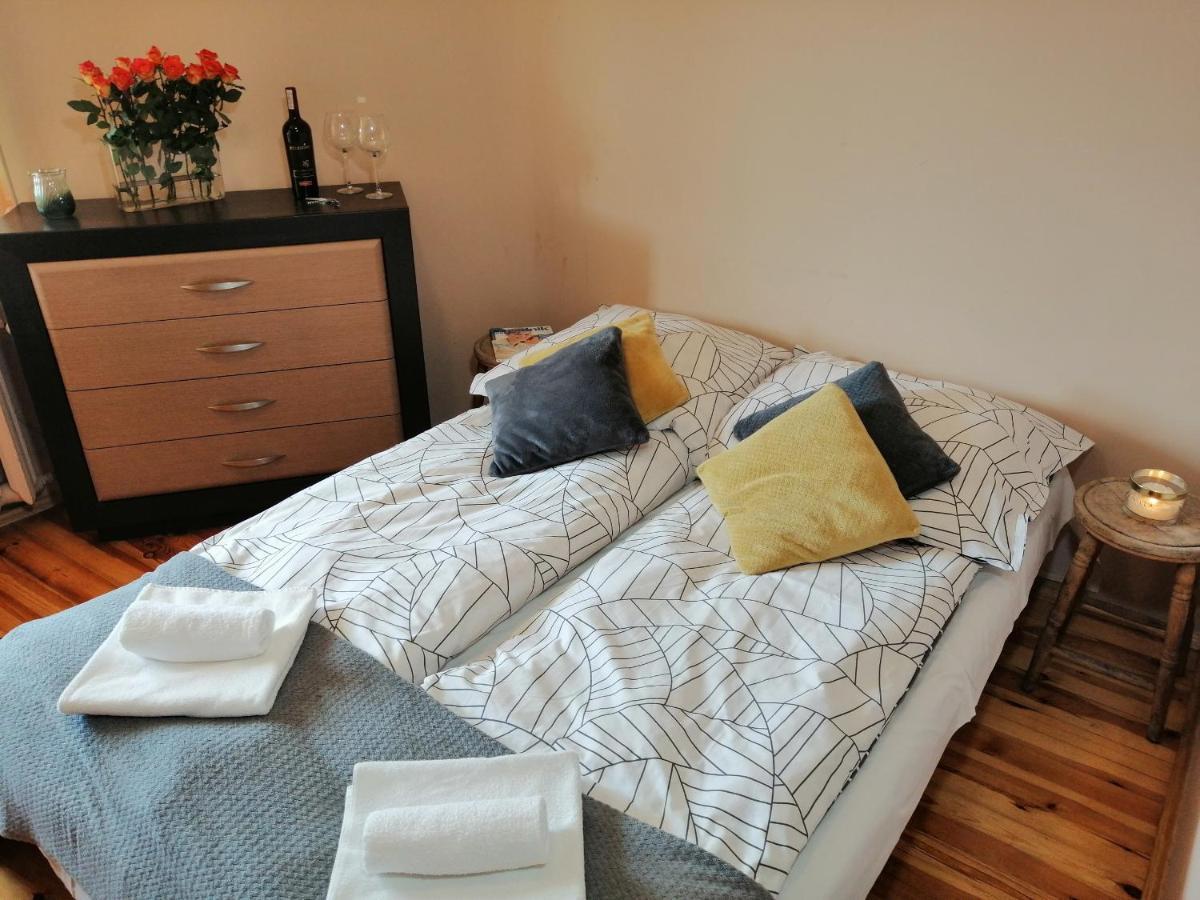 Cicha Przystan Apartament Starowka Apartment Kolobrzeg Ngoại thất bức ảnh